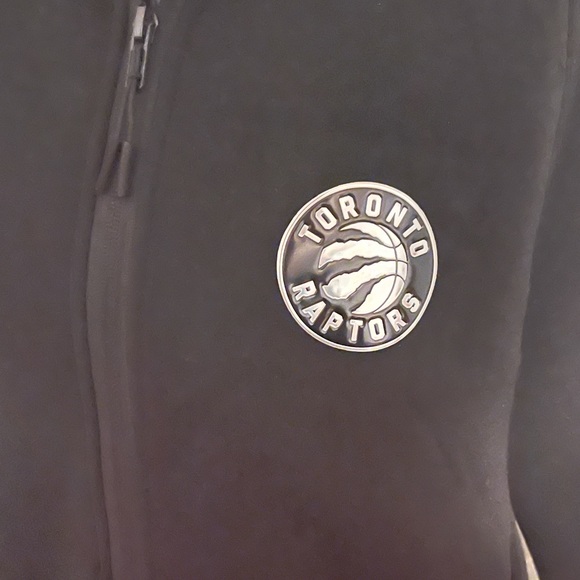 Raptors hoodie/ jacket - Picture 2 of 10